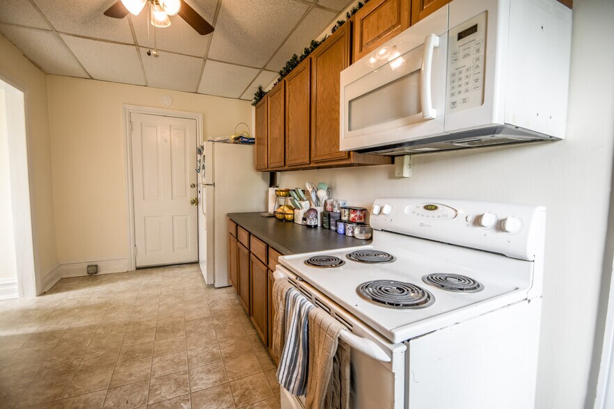 More Photos Of 1 S Main St, Richlandtown Apartments For Sale