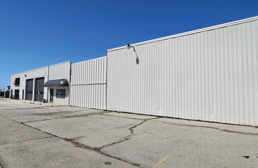 More Photos Of 8624 W Franklin Rd, Boise Freestanding For Sale