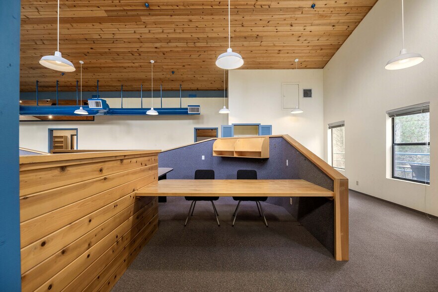 More Photos Of 870 Gold Flat Rd, Nevada City Research And Development For Lease