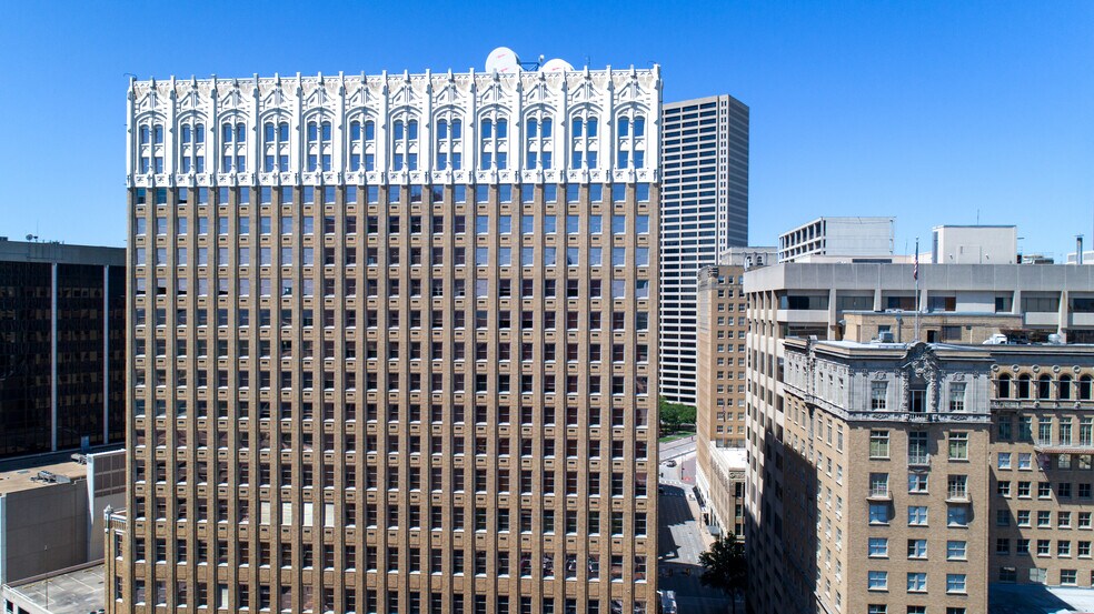 More Photos Of 307 W 7th St, Fort Worth Office For Lease