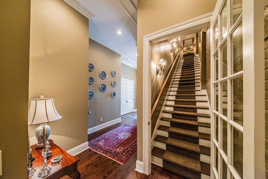 More Photos Of 212 Broadway St, Paducah Apartments For Sale