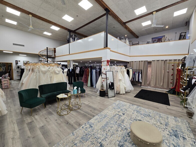 More Photos Of 100 Main St, Nashua Apartments For Lease