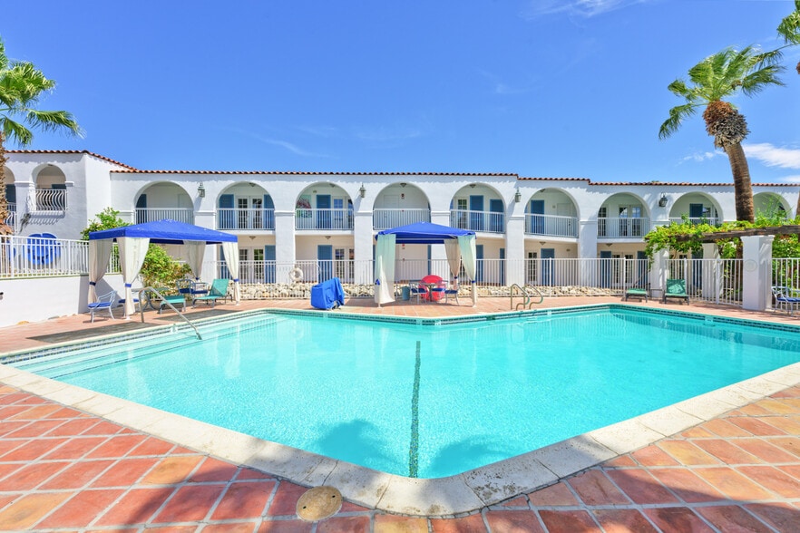 Primary Photo Of 2330 N Palm Canyon Dr, Palm Springs Hotel For Sale
