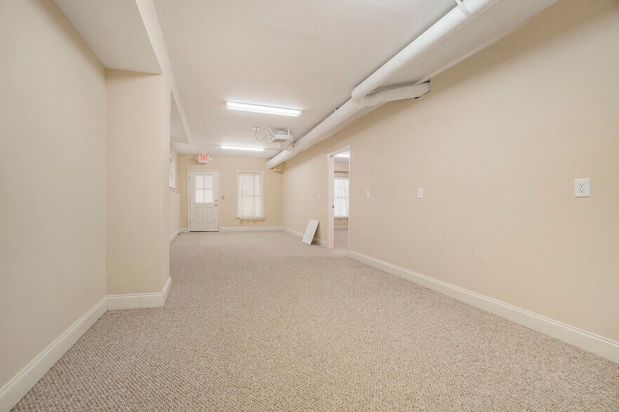 More Photos Of 11600 Atlantis Pl, Alpharetta Medical For Sale