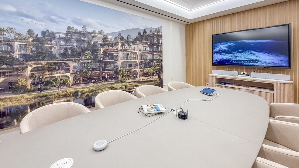 More Photos Of 220-228 NE 59th St, Miami Loft Creative Space For Lease