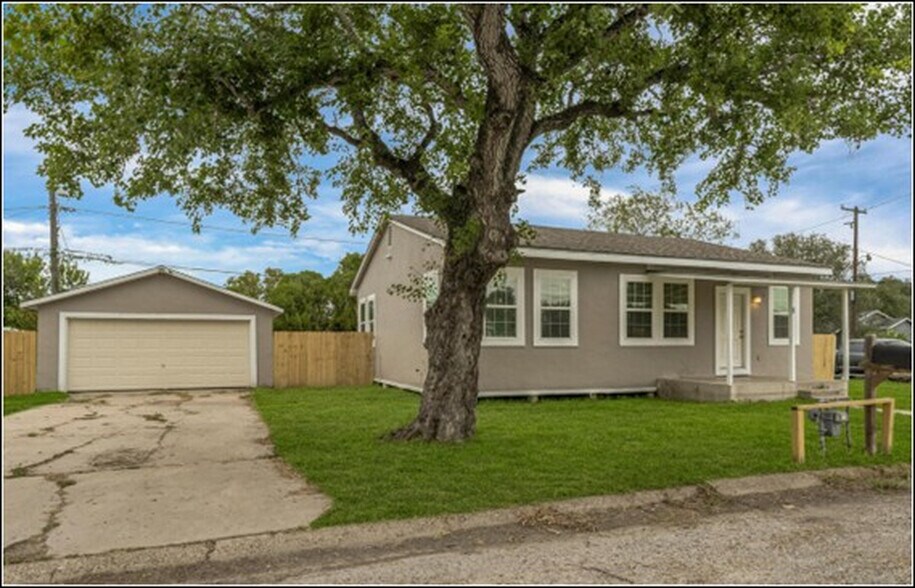 More Photos Of 10901 Annaville Rd, Corpus Christi Apartments For Sale