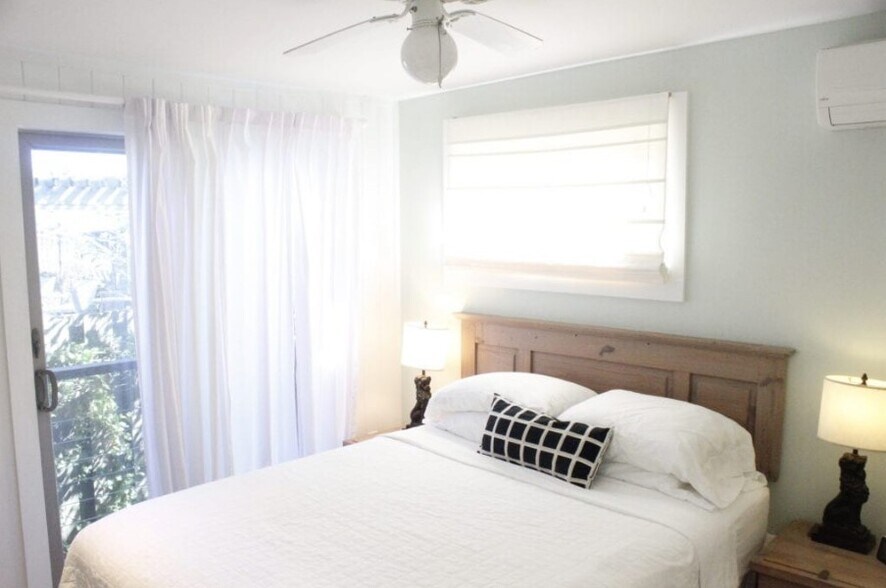 More Photos Of 362 Ocean Walk, Fire Island Pines Specialty For Sale