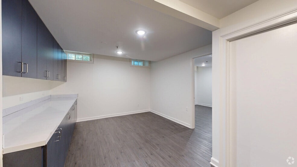 More Photos Of 1708 Peachtree St NW, Atlanta Medical For Sale