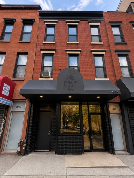Primary Photo Of 1005 Broadway, Brooklyn Storefront Retail Residential For Lease