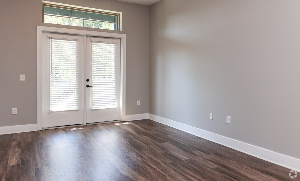 More Photos Of 201 N Church St, Mooresville Apartments For Sale