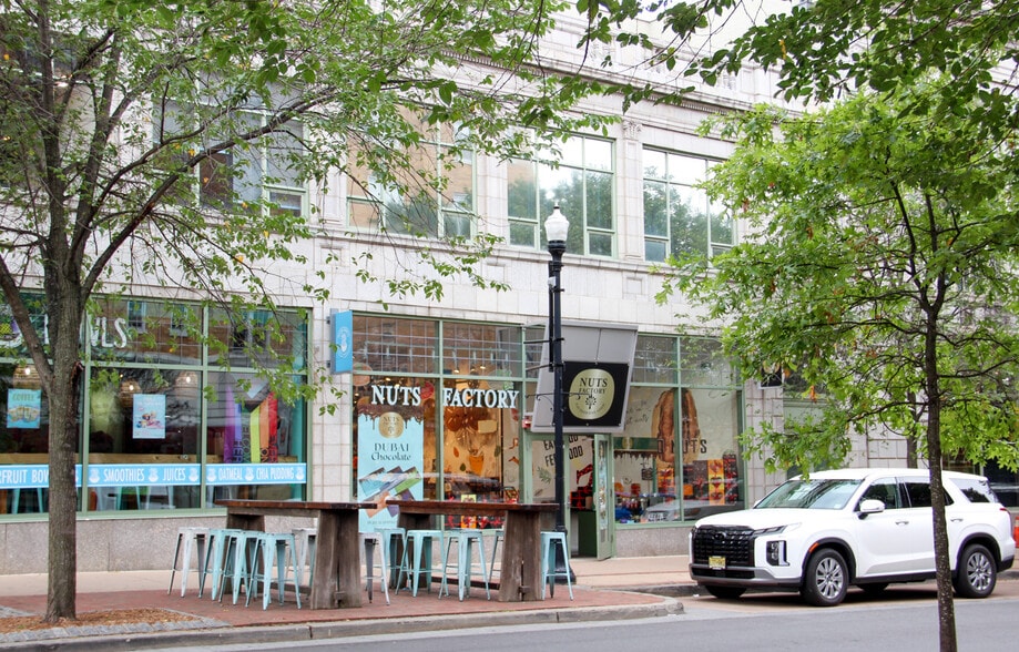 More Photos Of 2-30 South Park St, Montclair Storefront Retail Office For Lease