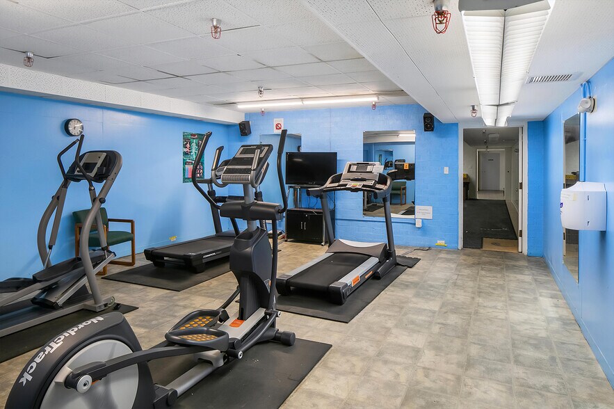 More Photos Of 526 W Las Tunas Dr, San Gabriel Office For Sale