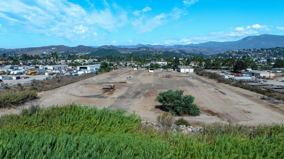 More Photos Of , Santa Paula Unknown For Sale