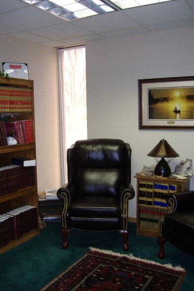 More Photos Of 3500 S Phillips Ave, Sioux Falls Office For Sale