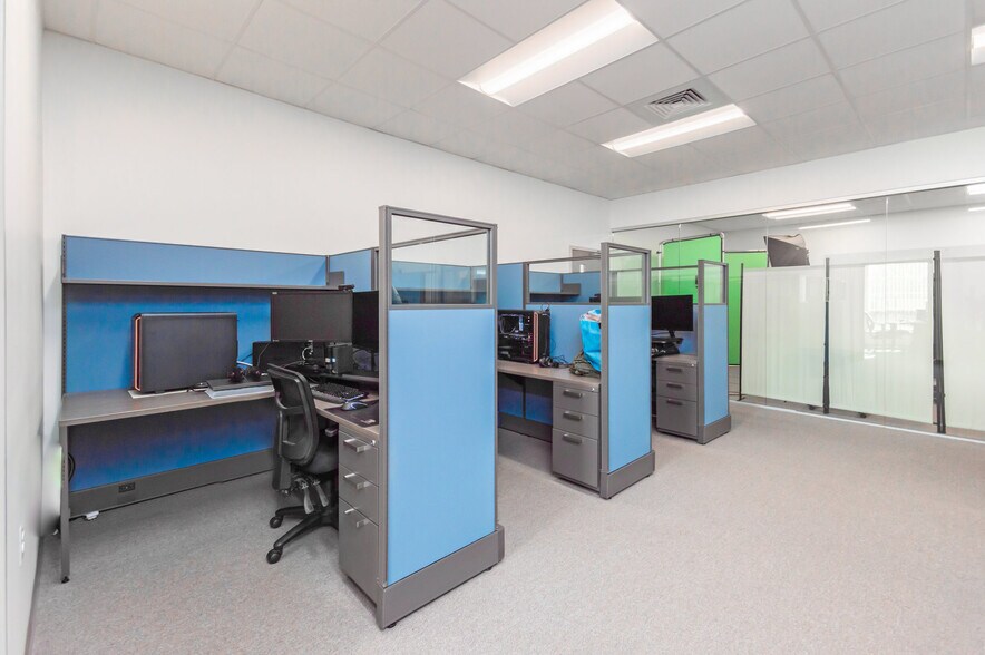 More Photos Of 7180 Opal Rd, Warrenton Office For Sale