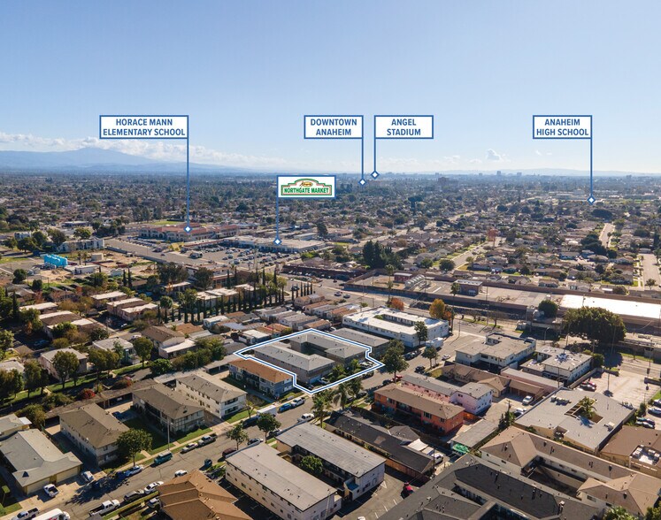 More Photos Of 1118-1124 N Mayfair Ave, Anaheim Apartments For Sale