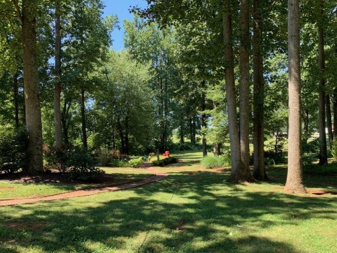 More Photos Of 5309 S Seminole Trl, Madison Storefront For Sale