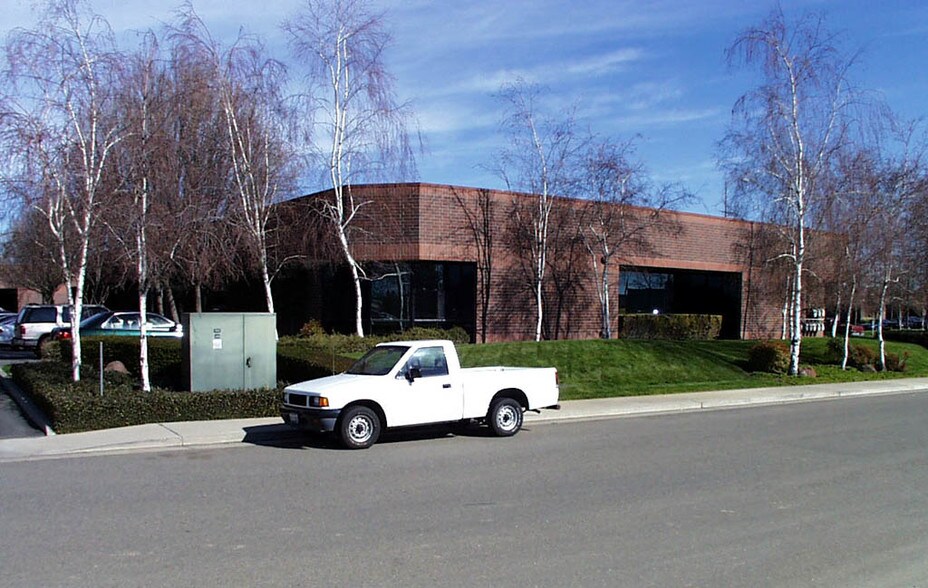 More Photos Of 1477 Drew Ave, Davis Office For Lease