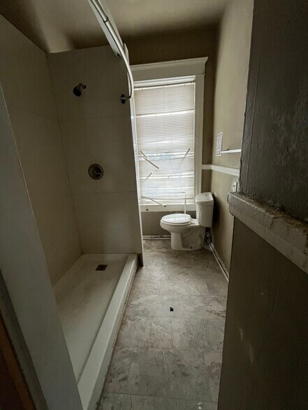 More Photos Of 1708 Mechanicsville Tpke, Richmond Multifamily For Sale