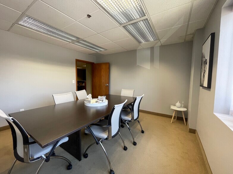 More Photos Of 7525 Mitchell Rd, Eden Prairie Loft Creative Space For Sale