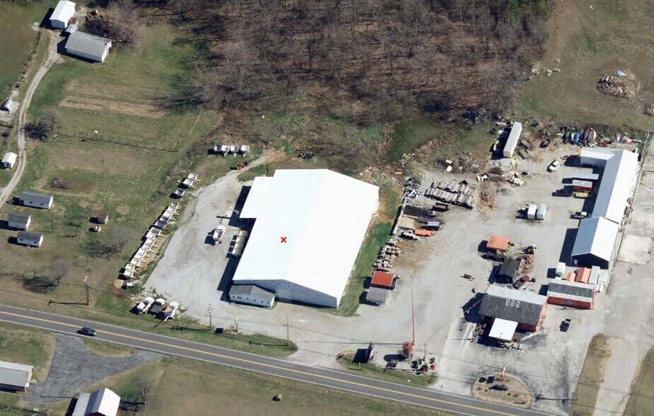 More Photos Of 2672 N Highway 127, Albany General Retail For Sale