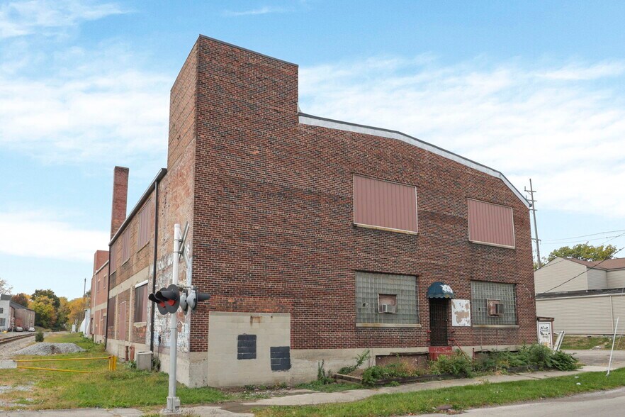 More Photos Of 435 N Elizabeth St, Lima Warehouse For Sale