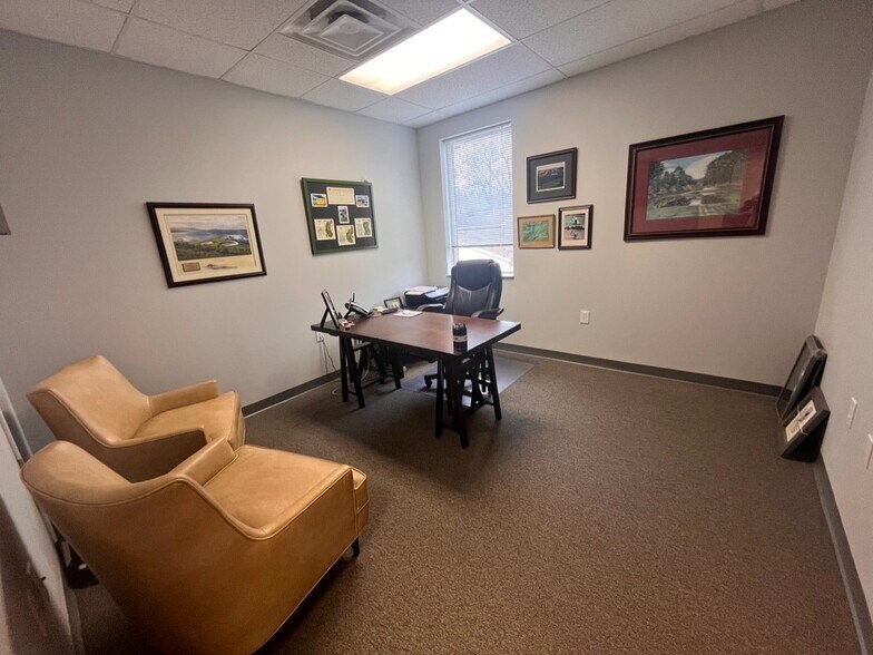 More Photos Of 600 W Loveland Ave, Loveland Storefront For Lease