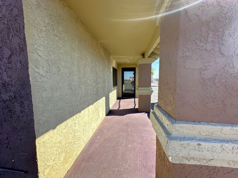 More Photos Of 4280 S Highway 95, Fort Mohave Restaurant For Sale