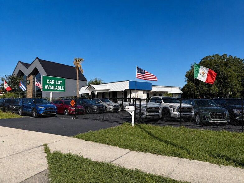Primary Photo Of 6113 E Colonial Dr, Orlando Auto Dealership For Lease