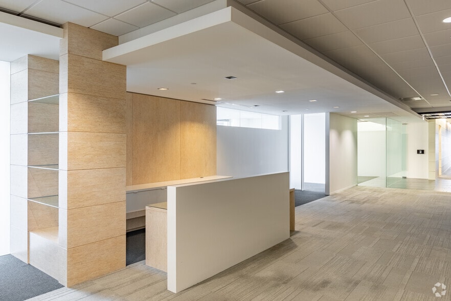 Photo of 21st Floor Ste 2100