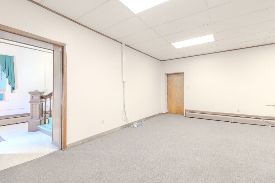 More Photos Of 1006 Harrison City Export Rd, Harrison City Office For Lease