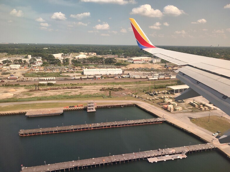 More Photos Of 2429 Ferry Rd, Virginia Beach Land For Lease