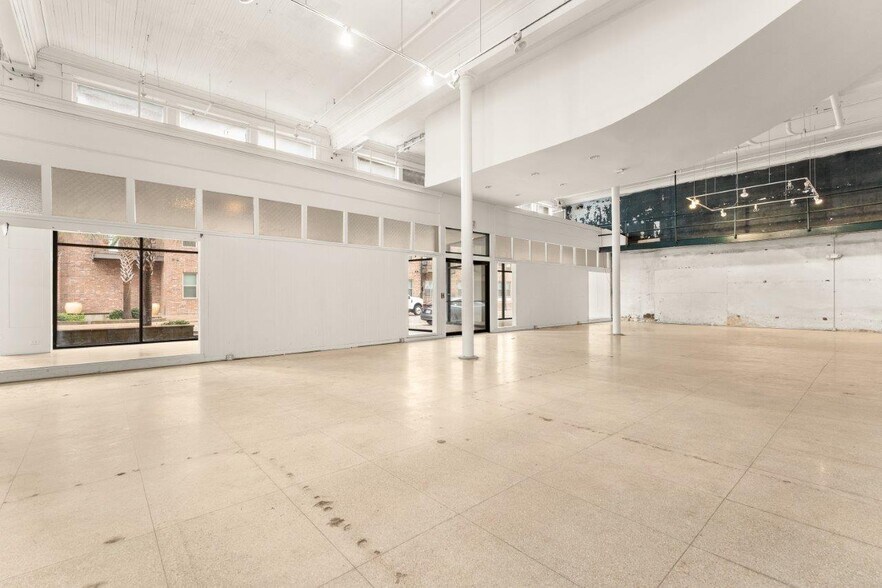 More Photos Of 625 Ryan St, Lake Charles Apartments For Sale