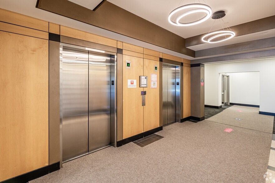 More Photos Of 750 & 770 Palladium Dr, Ottawa Unknown For Lease