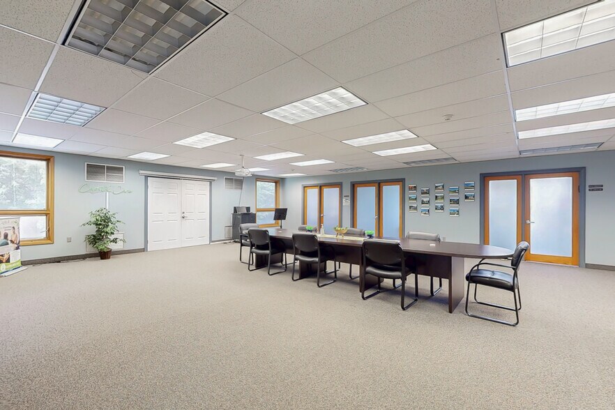 More Photos Of 7 Waterloo Rd, Stanhope Office For Sale