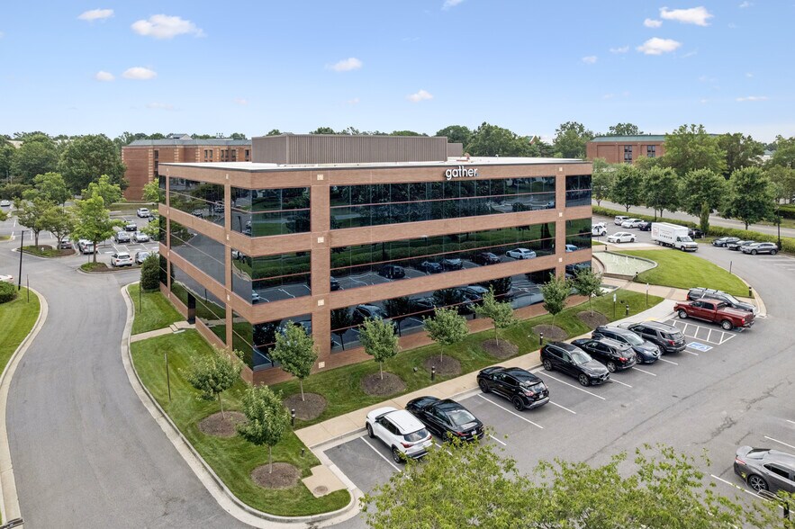 More Photos Of 4101 Cox Rd, Glen Allen Coworking Space