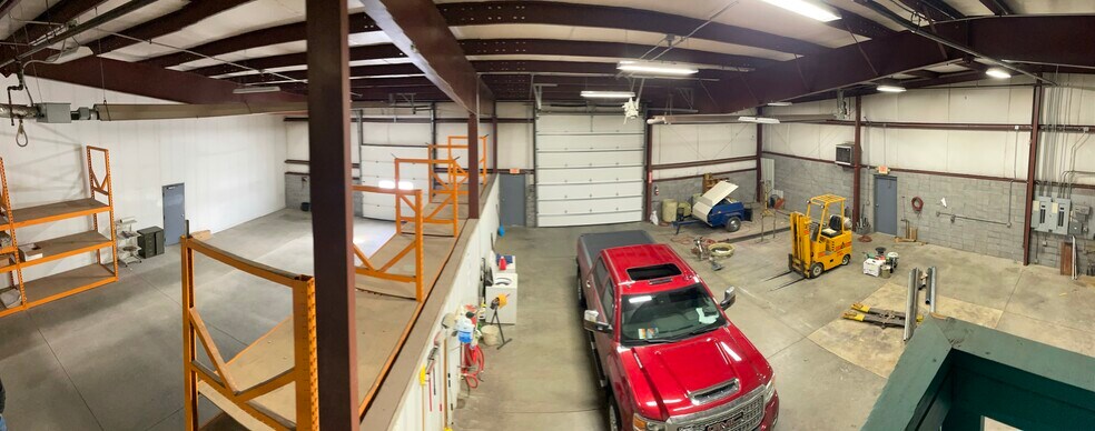 More Photos Of 5750 W Brick Rd, South Bend Warehouse For Sale