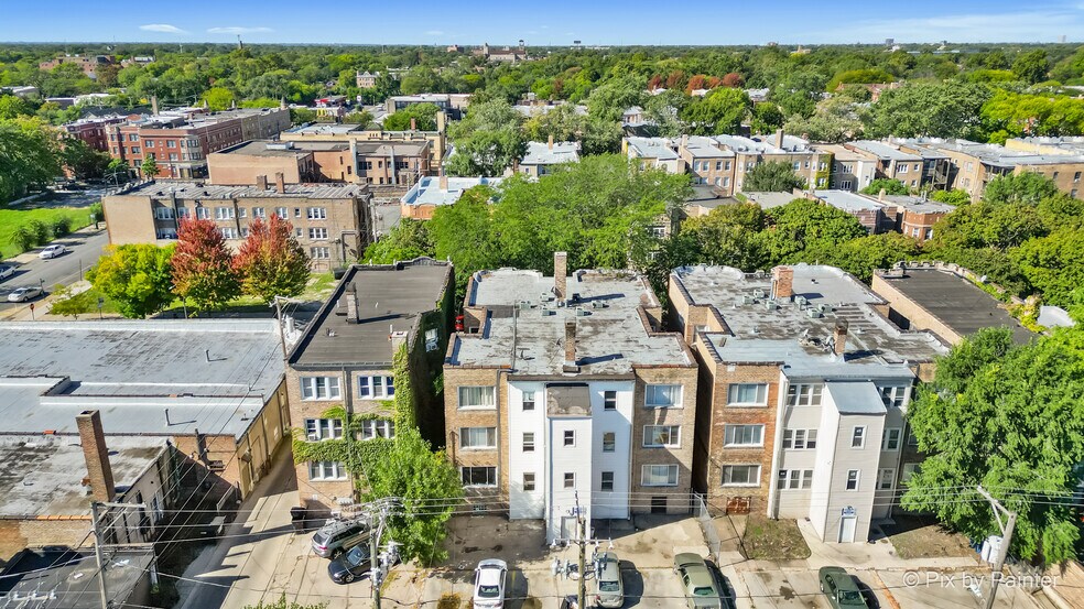 More Photos Of , Chicago Multifamily For Sale