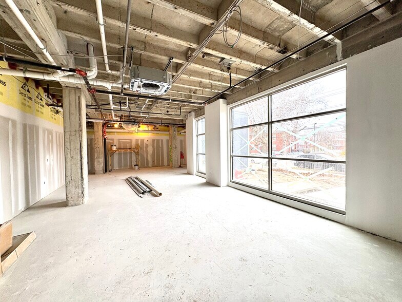 More Photos Of 250 College Ave, Lancaster Apartments For Lease