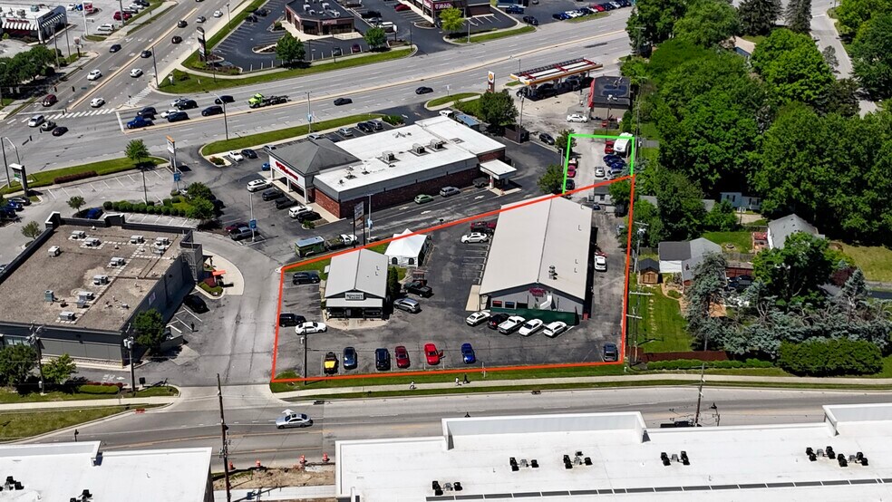 More Photos Of 640 S Madison Ave, Greenwood Storefront Retail Office For Sale