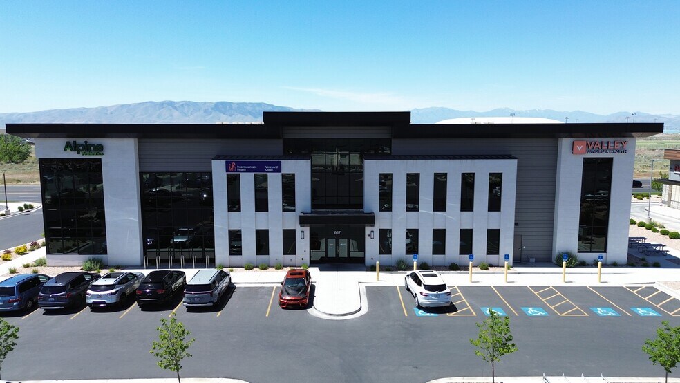 Primary Photo Of 667 E 500 N, Vineyard Healthcare For Lease