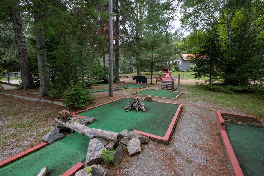 More Photos Of 2883 HWY-60, Dwight Trailer Camper Park For Sale
