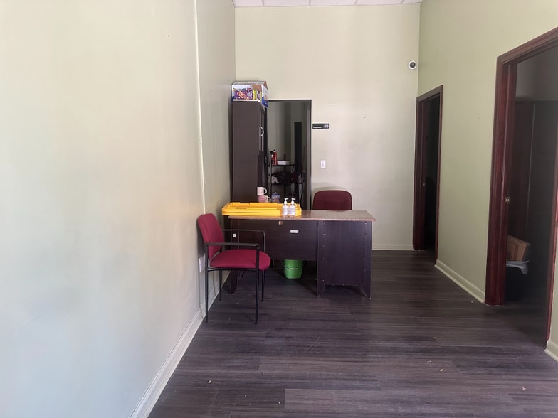 More Photos Of 2123 Frederick Douglass Blvd, New York Apartments For Lease