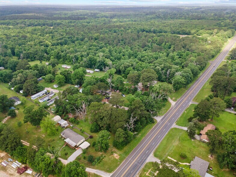 More Photos Of 2369 Texas State Highway 63 W, Jasper Industrial For Sale