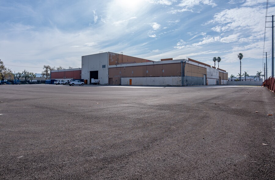 Primary Photo Of 1212 Tustin Ave, Anaheim Land For Lease