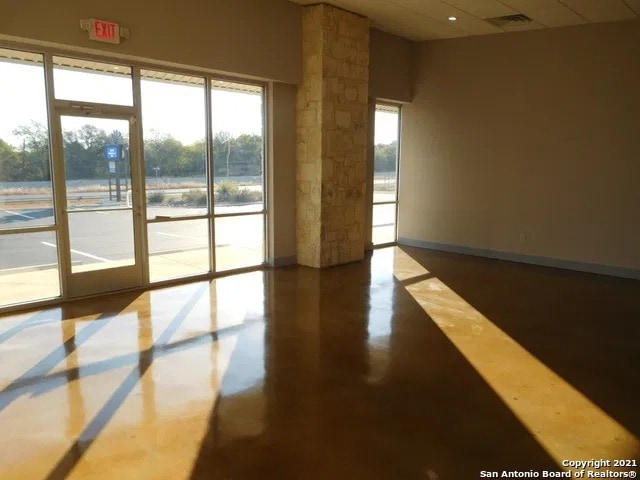 More Photos Of 8603 U.S. 281 N, Spring Branch Research And Development For Sale