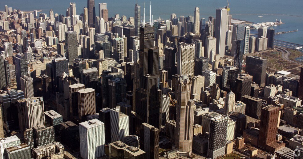 More Photos Of 233 S Wacker Dr, Chicago Office For Lease