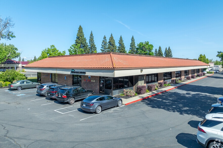 Primary Photo Of 5200-5252 Sunrise Blvd, Fair Oaks Unknown For Lease