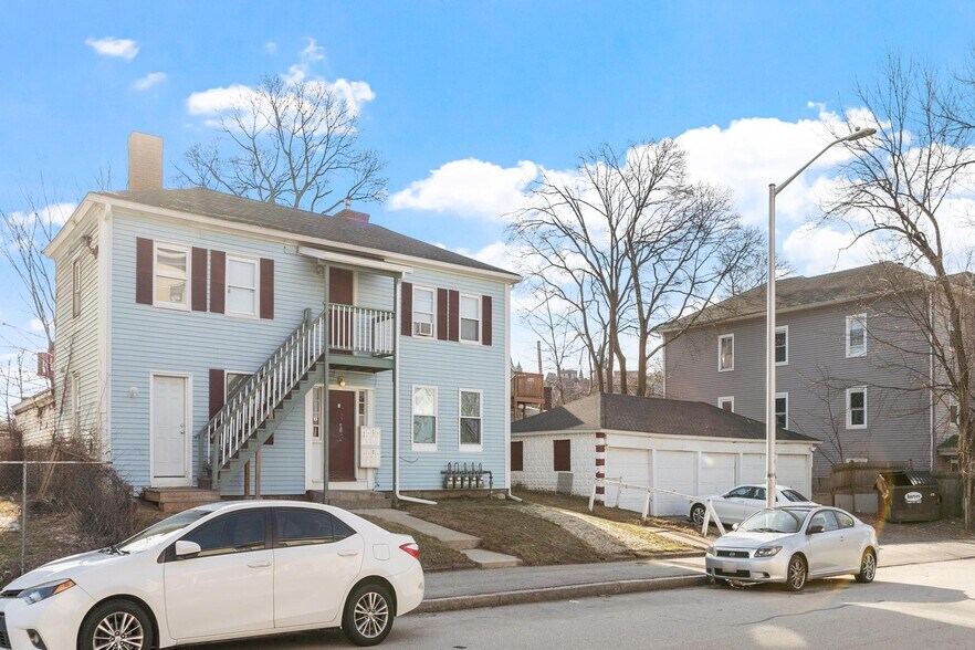 More Photos Of 3 Chelsea St, Worcester Apartments For Sale