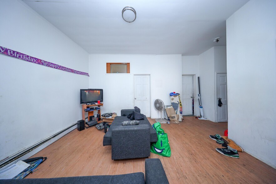 More Photos Of 1198 Castleton Ave, Staten Island Storefront Retail Residential For Sale